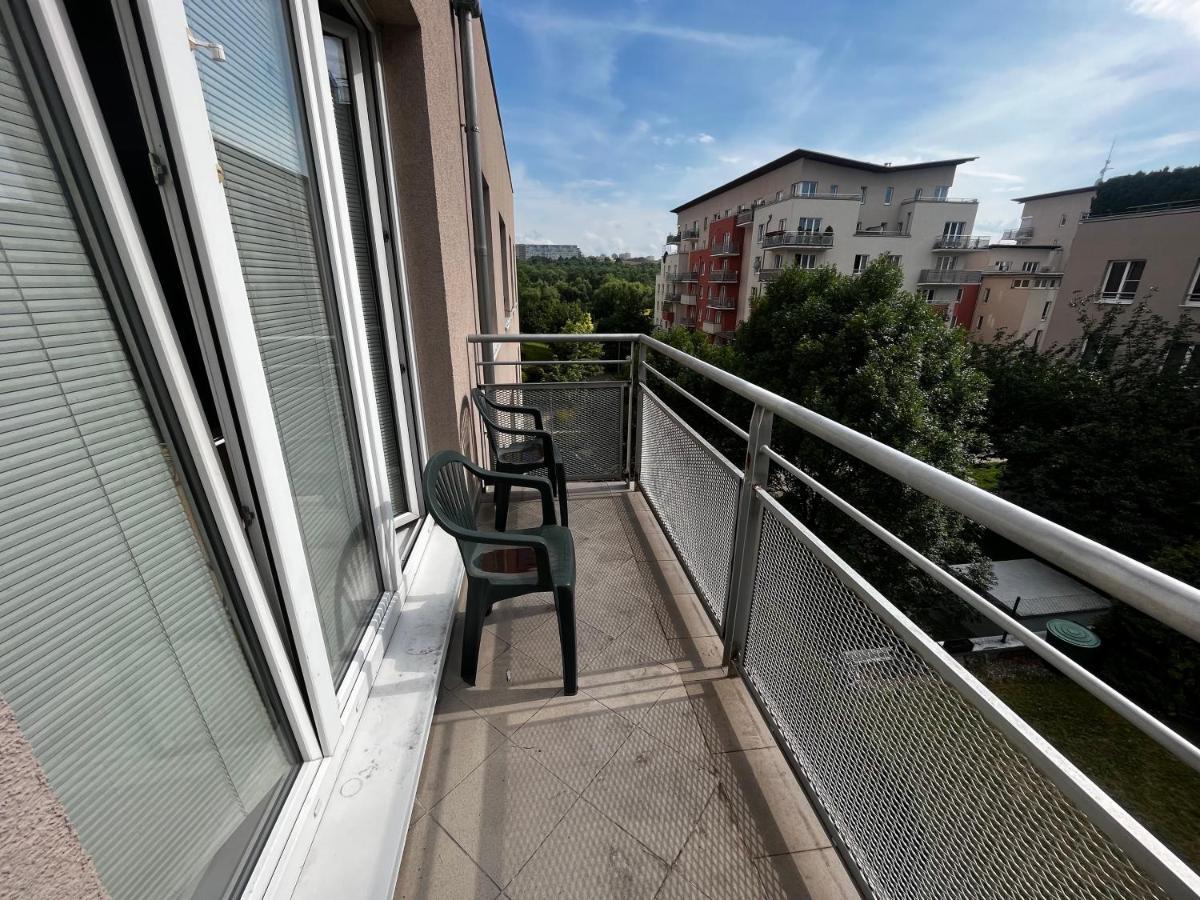 Monfas Apartment Garden City Прага Экстерьер фото